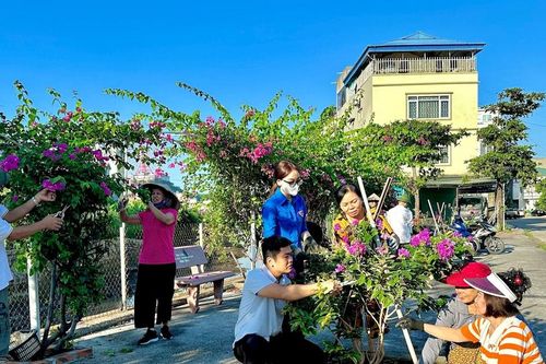 Hướng tới Đại hội thi đua yêu nước toàn quốc lần thứ XIHai thế hệ, một tấm lòng vì Mặt trận