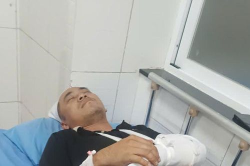 Lâm Đồng: Nhân viên cứu hộ giao thông bị một nhóm đối tượng đánh gãy tay