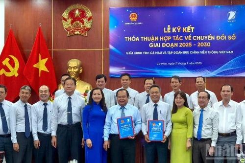 Cà Mau thỏa thuận hợp tác chiến lược với VNPT về chuyển đổi số