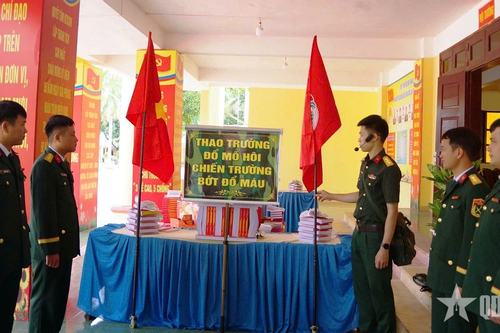 'MC thao trường - Nụ cười chiến sĩ'