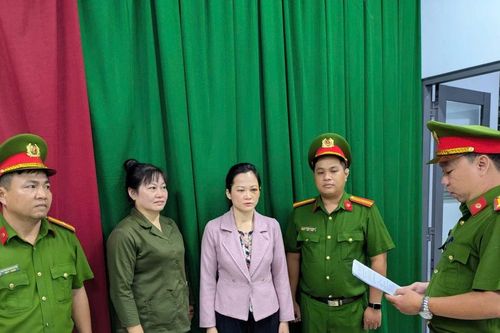 Tạm giữ hình sự chủ cơ sở nha khoa hành hung khách hàng tại TPHCM