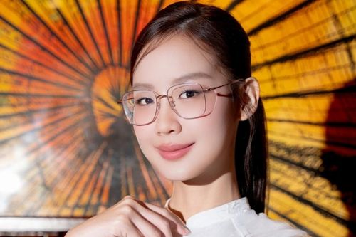 Sao Việt: Hoa hậu Bảo Ngọc ngọt ngào với áo dài, Diễm My 9X khoe vóc dáng thon gọn
