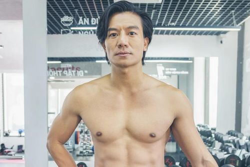 Dàn trai đẹp cơ bắp giúp 'Mưa đỏ' thu 600 tỷ đồng
