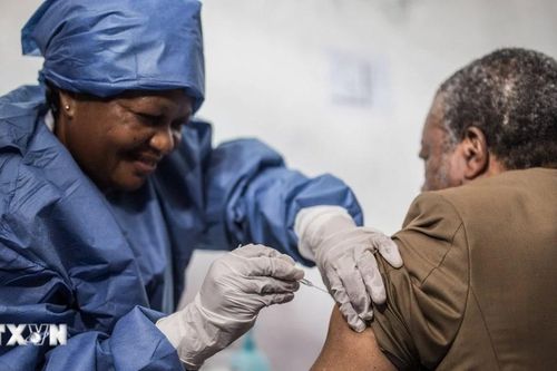 Dịch Ebola bùng phát, CHDC Congo đối mặt hàng loạt thách thức y tế