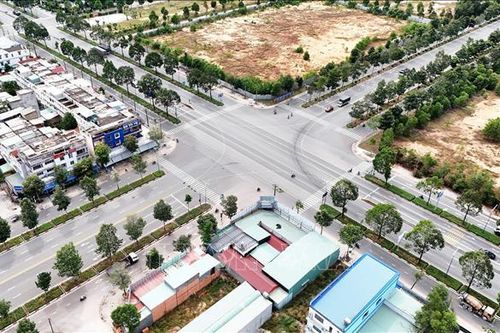 Giải tỏa kẹt xe trên Quốc lộ 13 và đường Mỹ Phước - Tân Vạn