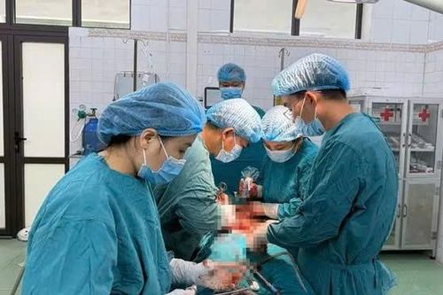 Người phụ nữ đau bụng dữ dội, đến bệnh viện mới tá hỏa nguyên nhân