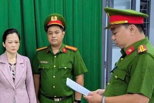 Lời khai của chủ Phòng khám nha khoa Tuyết Chinh
