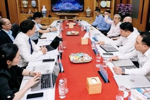 Thương mại, logistics: Đòn bẩy đô thị siêu hiện đại TP. Hồ Chí Minh