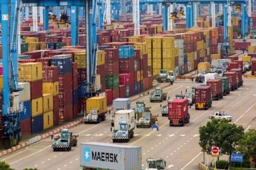 HSBC: 'Bài toán' thuế quan vẫn chưa khép lại, doanh nghiệp cần bền bỉ và linh hoạt