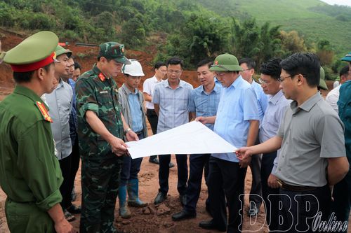 Chủ tịch UBND tỉnh Lê Thành Đô làm việc tại xã Tìa Dình và Mường Luân