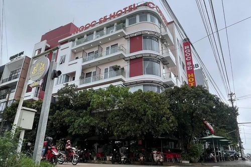Bảo vệ khách sạn Ngọc Sê 'cắt phế' 25-30% số tiền của gái bán dâm