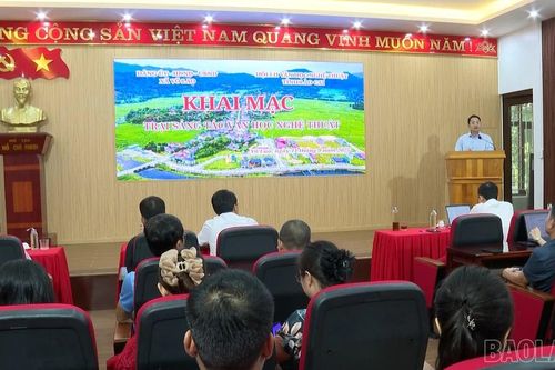 Khai mạc Trại sáng tác Văn học - Nghệ thuật tại xã Võ Lao