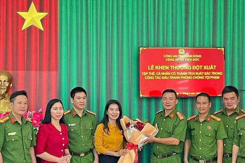 Công an xã Kiến Đức triệt phá 'ổ' ma túy và bắt giữ đối tượng truy nã