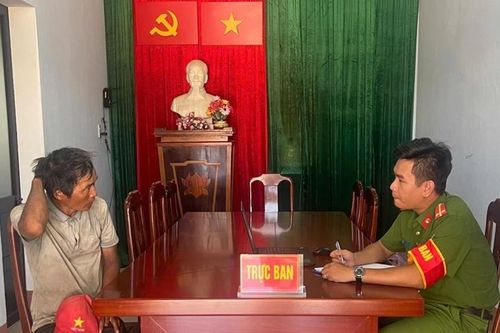Người đàn ông đi lạc trên cao tốc được hỗ trợ đoàn tụ gia đình