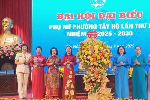 Phụ nữ Tây Hồ bảo vệ quyền, lợi ích của hội viên