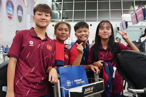 ĐT U17 nữ Việt Nam bắt đầu chuyến tập huấn tại Đức