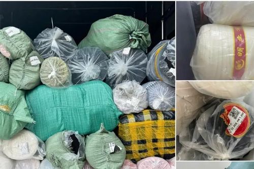 Giữ ô tô tải chở 50 cây vải may không rõ nguồn gốc
