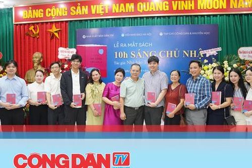 Tập tản văn '10 giờ sáng Chủ Nhật' - những câu chuyện đời đậm chất nhân văn