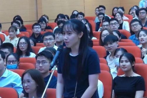 Nữ thủ khoa 'siêu hiếm' của Đại học Y Hà Nội chọn chuyên ngành nội trú nào?