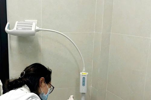 Lằn ranh mong manh giữa làm đẹp và hiểm họa