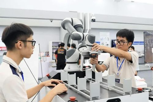 Đổi mới sáng tạo và chuyển đổi số: Chìa khóa để bứt phá phát triển