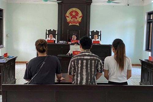 Huế: Khởi tố một thẩm phán về tội nhận hối lộ