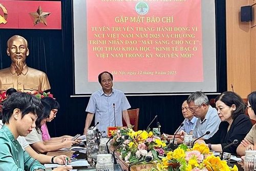 Phát huy vai trò người cao tuổi trong kỷ nguyên vươn mình
