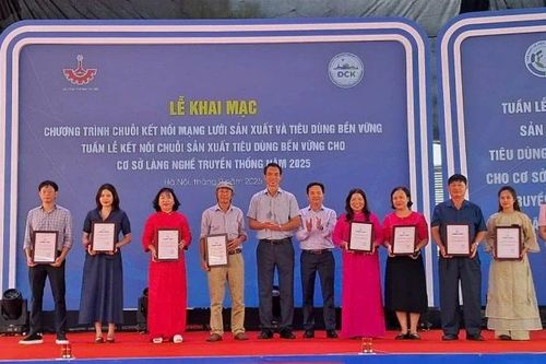Khai mạc Chuỗi kết nối mạng lưới sản xuất và tiêu dùng bền vững