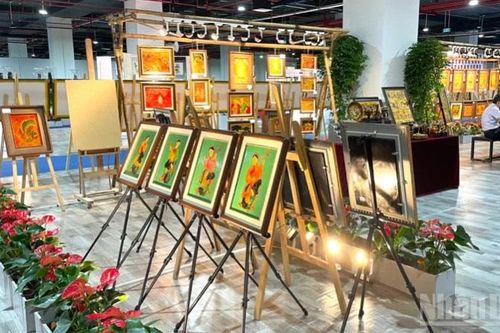 Tôn vinh 'Không gian trưng bày tiêu biểu' tại triển lãm thành tựu đất nước