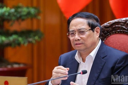 Kiên định mục tiêu ổn định kinh tế vĩ mô, kiểm soát lạm phát, thúc đẩy tăng trưởng
