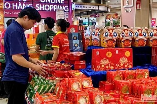 Tăng cường thanh tra, kiểm tra an toàn thực phẩm, bảo vệ người tiêu dùng dịp Tết Trung thu 2025
