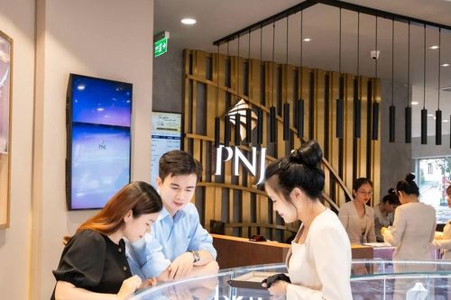 PNJ vào Top 10 thương hiệu mạnh nhất Việt Nam năm 2025