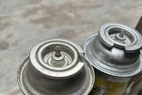 Người đàn ông ở Phú Thọ bỏng giác mạc do nổ bình gas mini khi đang sử dụng