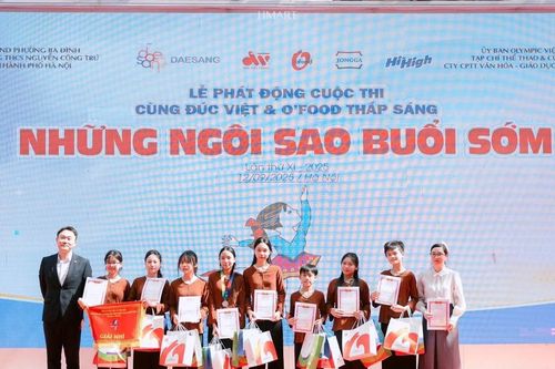 Phát động cuộc thi 'Cùng Đức Việt & O'Food thắp sáng những ngôi sao buổi sớm'
