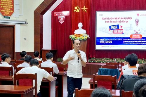 Diễn giả nổi tiếng chia sẻ kinh nghiệm về điện tử - vi mạch, trí tuệ nhân tạo
