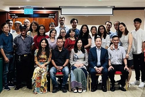 Thứ trưởng Lê Thị Thu Hằng đánh giá cao nỗ lực và tinh thần trách nhiệm của cộng đồng người Việt tại Malta