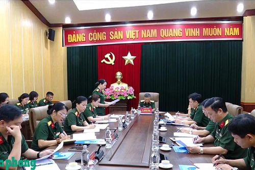 Chuẩn bị tổ chức Tuyên dương điển hình tiên tiến phụ nữ Quân đội