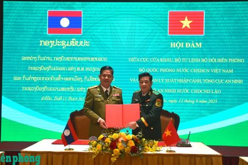 Hội đàm giữa Cục Cửa khẩu BĐBP Việt Nam và Cục Quản lý xuất, nhập cảnh Lào