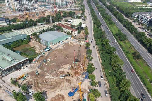 Di dời cây xanh, đẩy nhanh GPMB thi công nút giao đường Vành đai 3,5