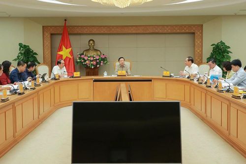 Bảo vệ môi trường là trọng tâm trong phát triển kinh tế - xã hội