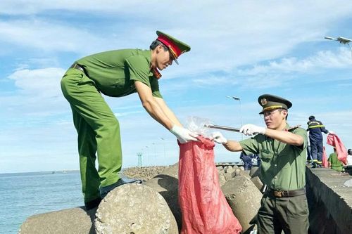 Phú Quốc phát động phong trào 'Đảo ngọc xanh' hướng tới APEC 2027