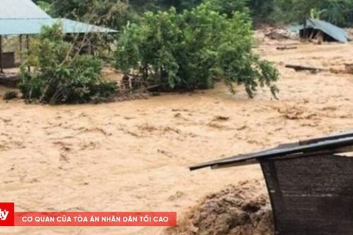 Cảnh báo lũ quét miền Trung, gió mạnh trên biển