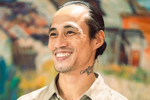 Ca sĩ Phạm Anh Khoa: Nếm đòn nhừ người, biết khổ và tu ở chùa
