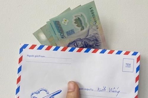 Anh cả giàu có tuyên bố sốc về tiền phúng viếng bố, cả nhà cãi nhau nảy lửa