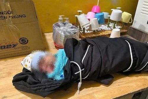 Liên tiếp phát hiện trẻ sơ sinh bị bỏ rơi