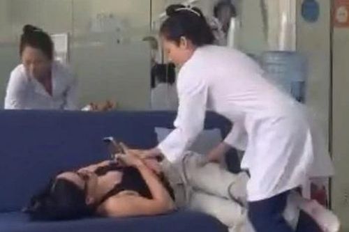 Trên cả côn đồ