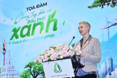Chuyên gia ấn tượng về chiến dịch giành lại bầu trời xanh
