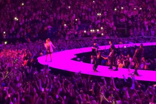 Xôn xao vé liveshow của một nữ ca sĩ được bán với giá 36 tỷ đồng
