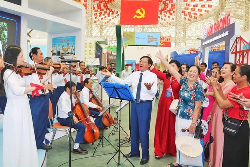 Triển lãm '80 năm Hành trình Độc lập - Tự do - Hạnh phúc': Lan tỏa niềm tự hào dân tộc và khát vọng vươn xa