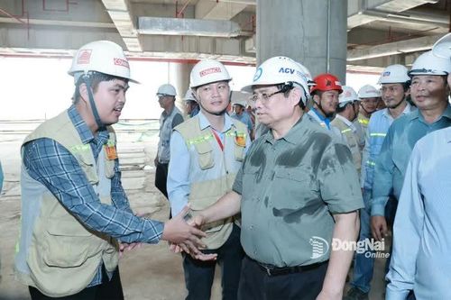 TIẾN TỚI ĐẠI HỘI ĐẠI BIỂU ĐẢNG BỘ TỈNH ĐỒNG NAI LẦN THỨ I, NHIỆM KỲ 2025-2030 VÀ ĐẠI HỘI XIV CỦA ĐẢNG Sản phẩm cụ thể từ thay đổi tư duy hành động